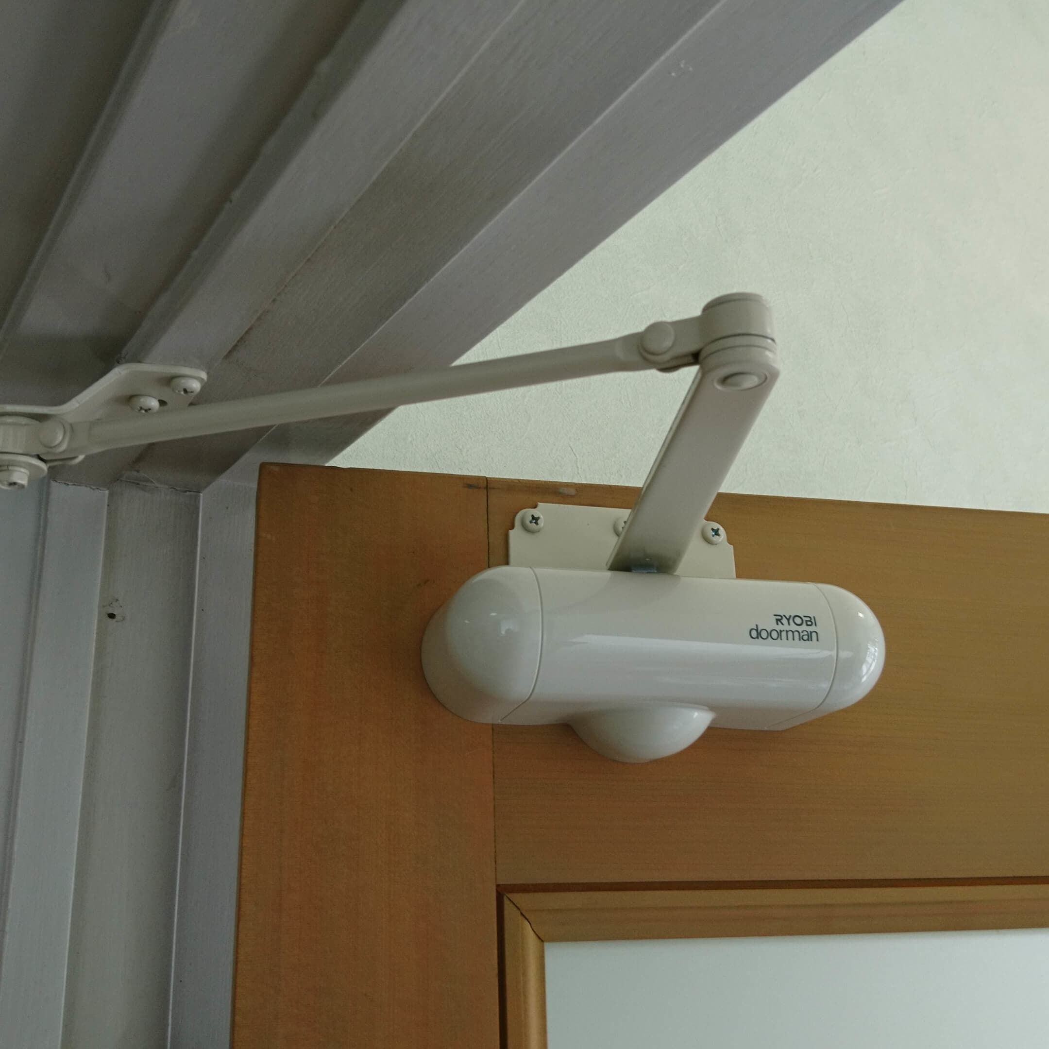 ドアマン取替え 東郷町 | ドアマンの取替えなら建具修理の窓口東郷町