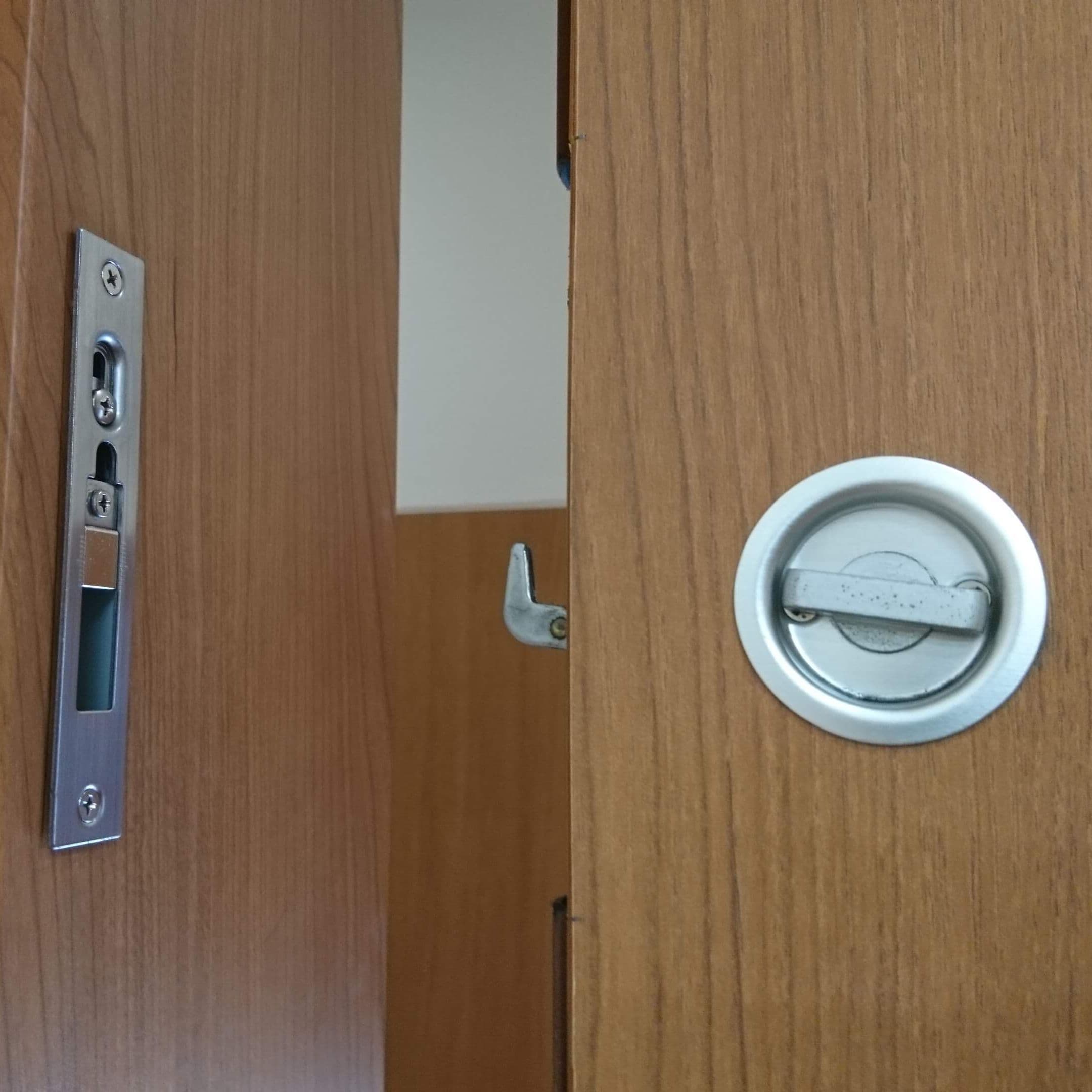 建具錠の新設・交換 東郷町 | 建具錠の新設・交換なら建具修理の窓口東郷町